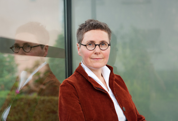 Eine Universität, ein Buch - Stimmen und stimmen | Angela Steidele über ihren Roman "Aufklärung"