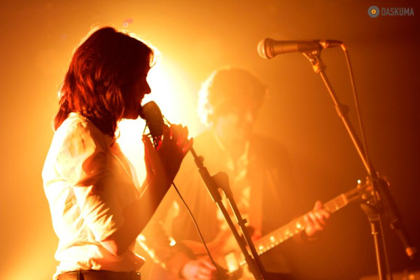 Foto der Sängerin der Band