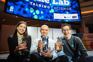 Die drei Gewinner:innen beim Vorentscheid von FameLab Germany